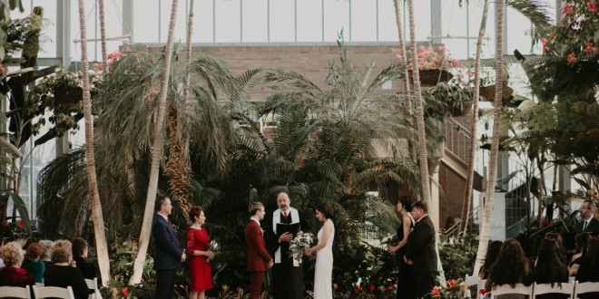 9 Lush Greenhouse Wedding Venues Around the World